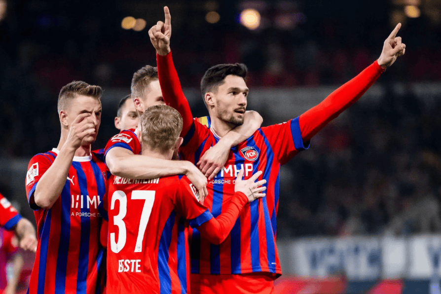 九游-关于迈阿密热火迎德甲关键赛，加时末段防线松动，质疑声仍在，球队文化再被提及的信息