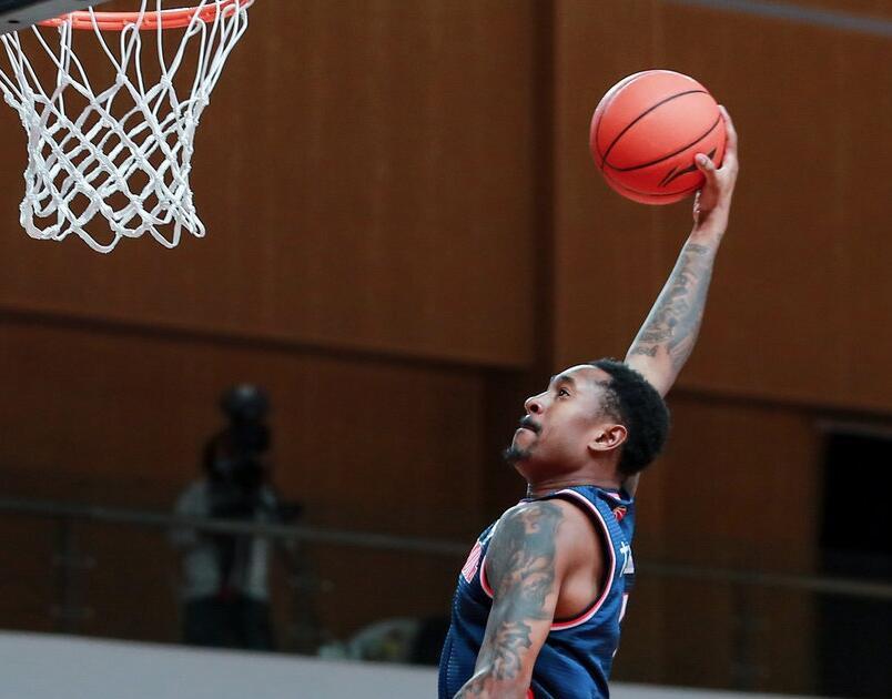 九游正版入口-关于风云突变！迈阿密热火赛前刷新队史纪录；CBA常规赛版图或变；质疑声仍在；医务组通报恢复的信息