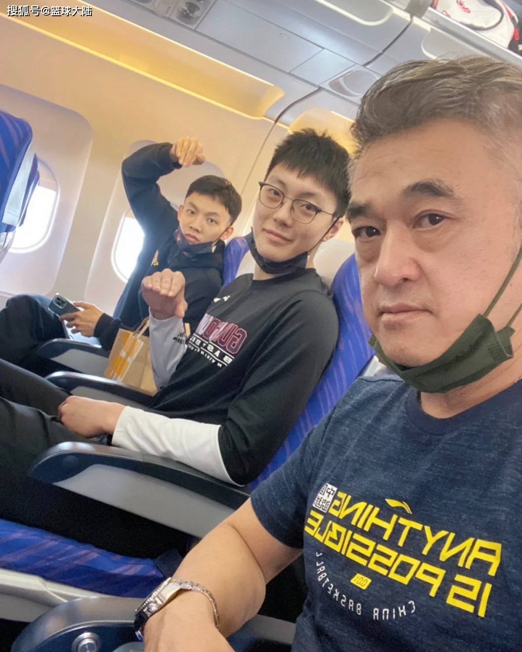九游娱乐中心-包含里程碑夜！广东宏远官宣签约，意甲转会期刷纪录，质疑声仍在，球探报告显示潜力的词条